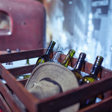 27014 Bootleggers & Badmen: The Prohibtion Years